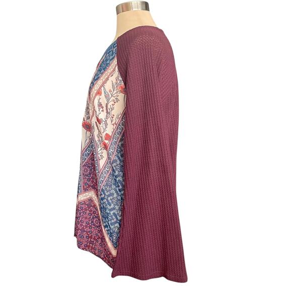 Weekend Suzanne Betro Mixed Media Waffle Weave Chiffon Top Sz XL Burgundy Floral - Picture 4 of 6
